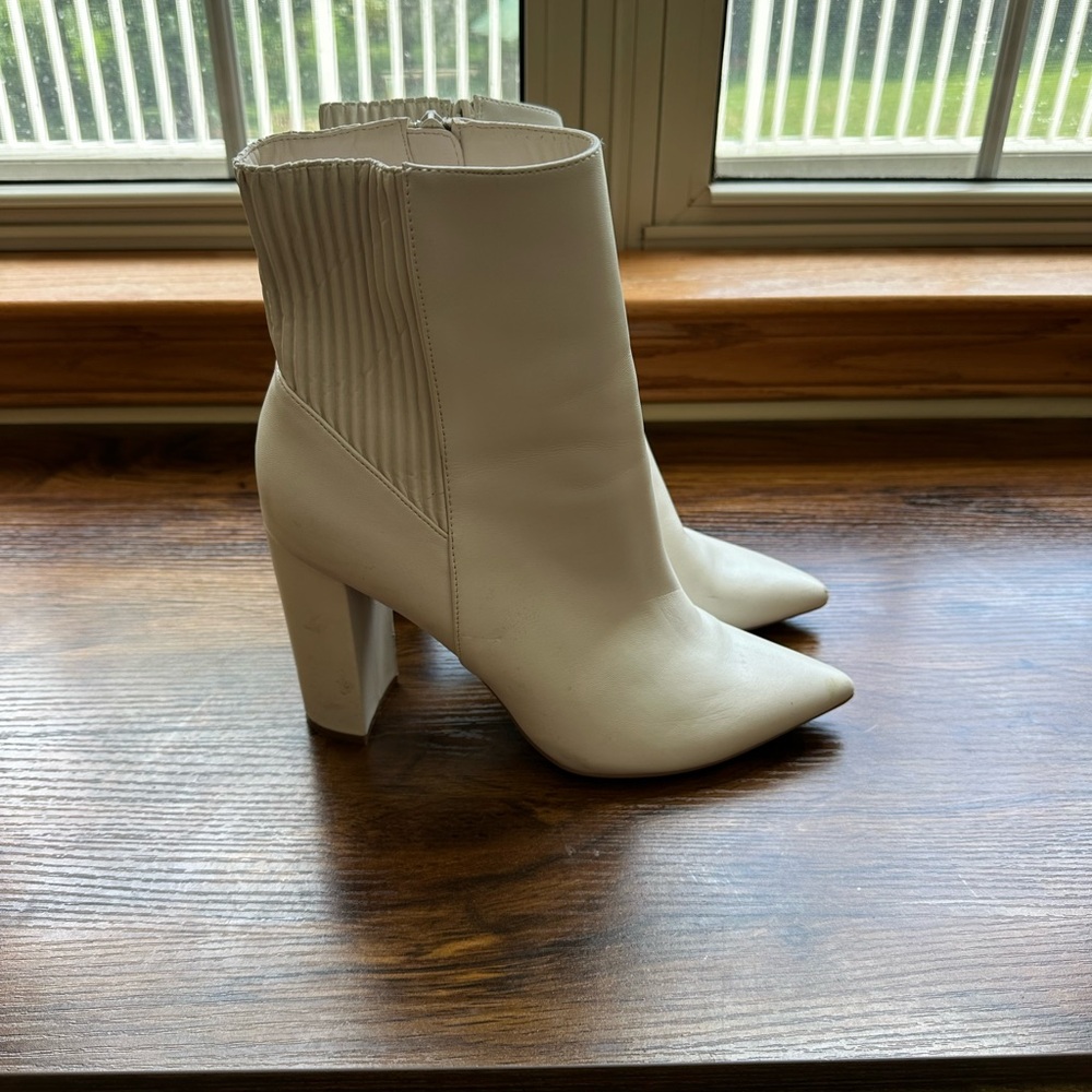 Qupid Cream Heeled Boots